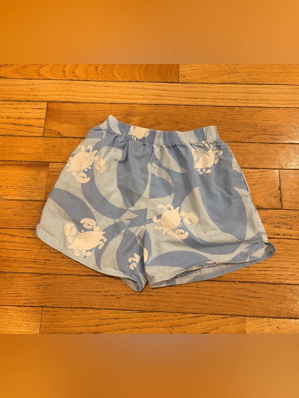 Lilly Pulitzer Light Blue & White Crab Print Athletic Shorts